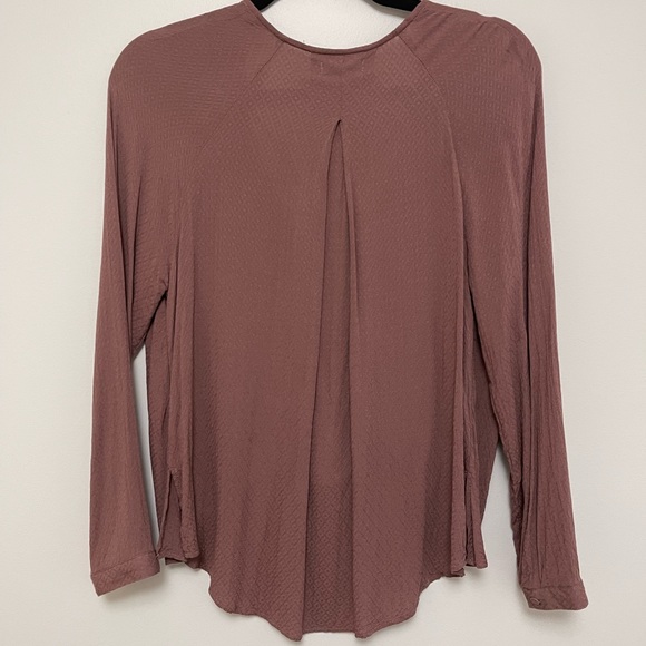 Silence + Noise Mayfair Plunge Surplice Blouse - Picture 2 of 3
